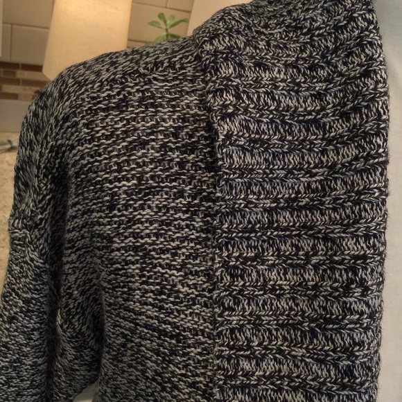 Black & White RD Style Open-Front Women's Sweater Large - Picture 2 of 6